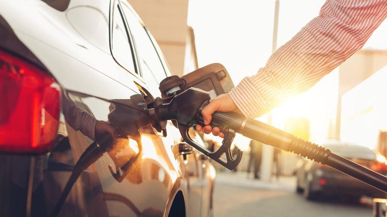 Uno de los sectores más afectados por la inflación ha sido el de los carburantes