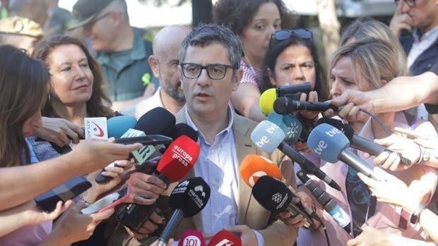 El Gobierno también usa el incendio de Málaga para la campaña: «Tenemos que hacer política forestal»