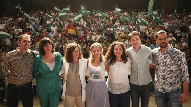 Yolanda Díaz gana el partido a Pablo Iglesias reuniendo a 1.300 personas en Málaga