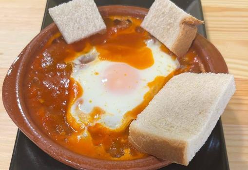 La Guasa Sevillana, una cervecería con alma de barrio en calle Imagen