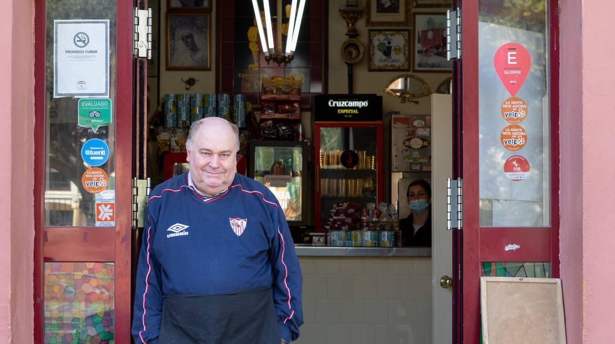 Alejandro Martín (Bar Jota): «A veces necesito un capote como el de Curro Romero»