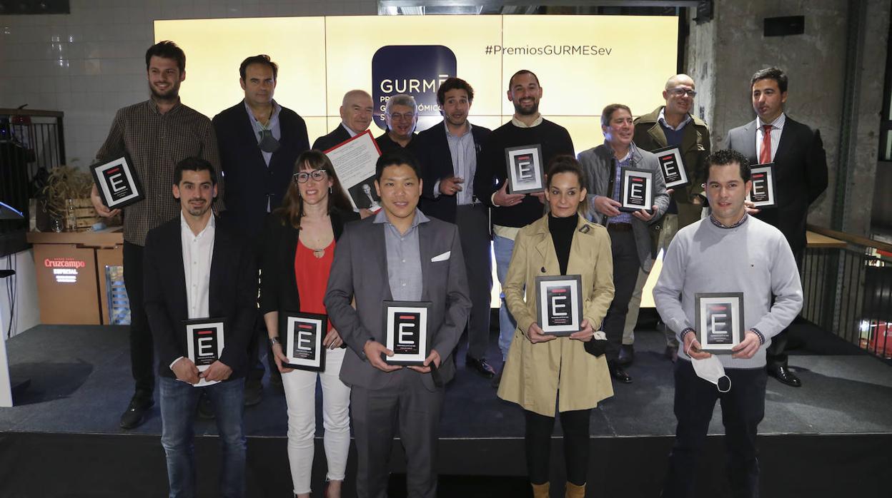 Foto de familia de los premiados en la anterior edición
