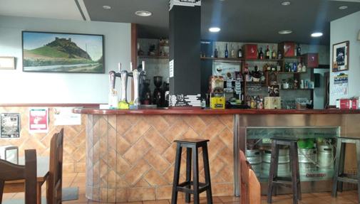 De tapas por Almodóvar del Río