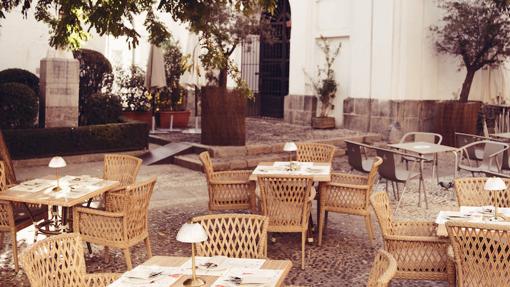 Dónde comer en Córdoba cerca de la carrera oficial de Semana Santa (II)