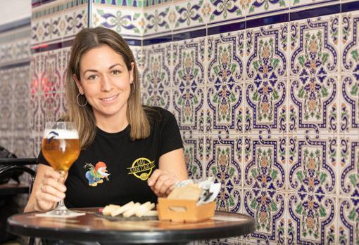 Inma Gutiérrez (Bar Juan Carlos): «Mi padre siempre me dice: no discutas con el cliente»