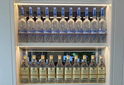 La Malvaloca gana metros y se convierte en el nuevo escaparate gastronómico de La Encarnación