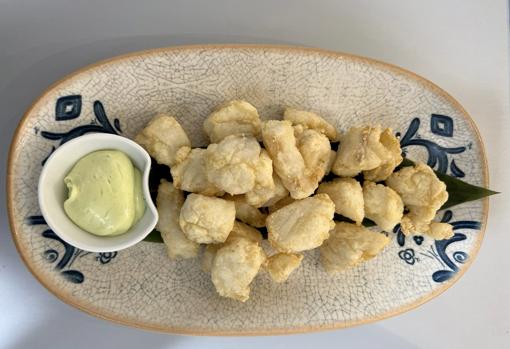 Taquitos de bacalao fritos