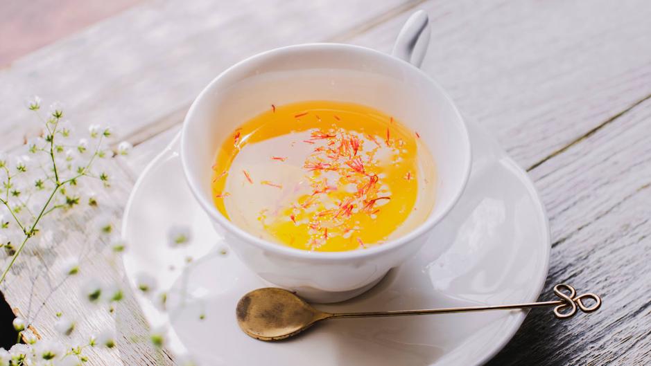 Infusión de azafrán: descubre cómo preparar esta bebida y cuáles son sus beneficios