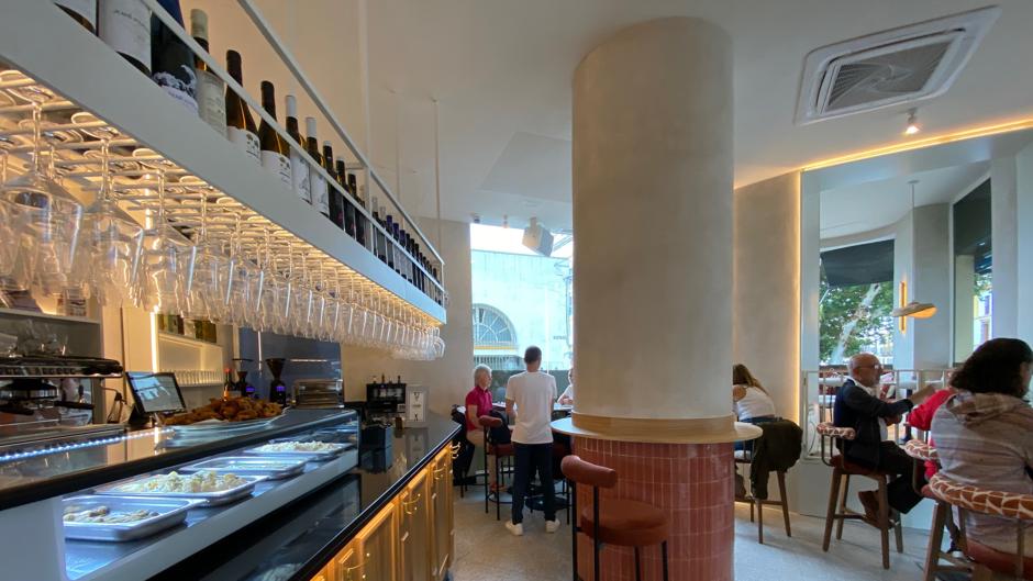 Llega a la calle Adriano la madrileña barra de La Bientirada