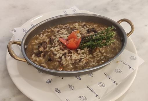 Llega a la calle Adriano la madrileña barra de La Bientirada