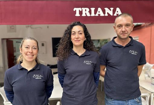 Javier Guardiola con su equipo