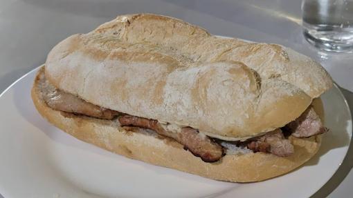 Cinco indispensables para disfrutar de un bocadillo en Córdoba