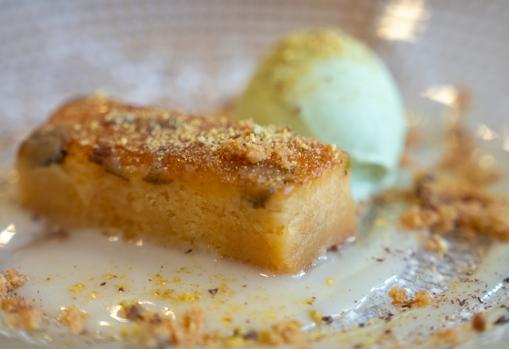 Brownie de chocolate blanco