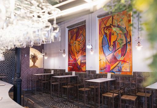 La familia del Bar Goya se queda la centenaria taberna La Sacristía