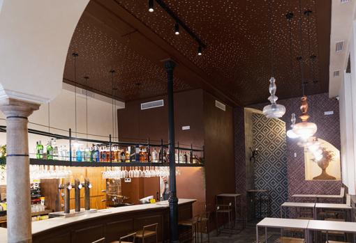 La familia del Bar Goya se queda la centenaria taberna La Sacristía