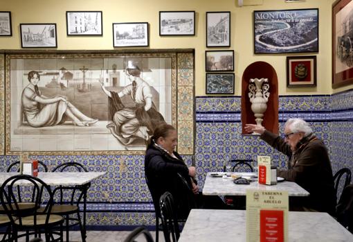 Taberna El Abuelo: «Pequeños tesoros y placeres»