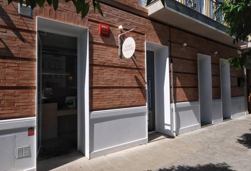 Casa Orzaez lleva su filosofía «healthy» a la calle Betis con un versátil espacio gastronómico