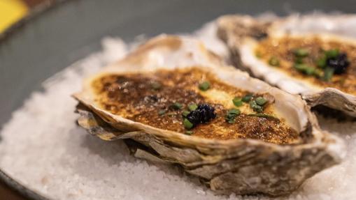 Sólo son seis, pero son los mejores sitios para comer ostras en Sevilla