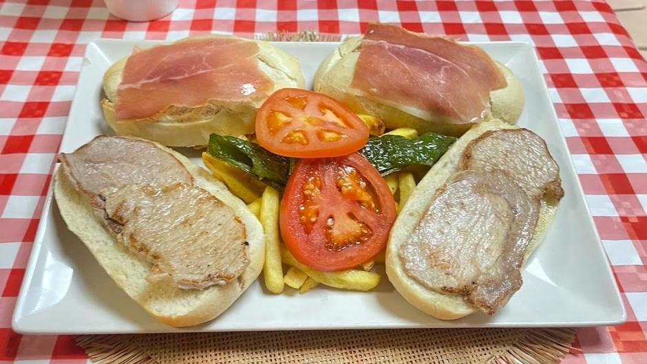 ¿Quién inventó el serranito en Sevilla?