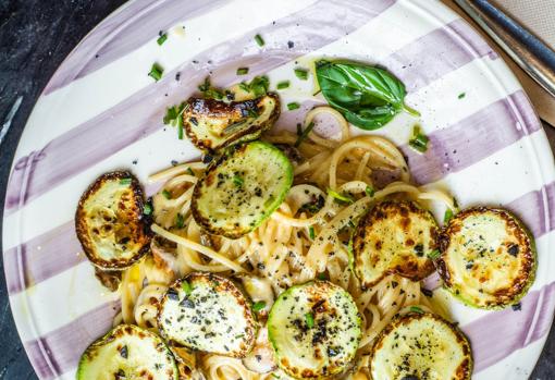 Pan y Circo estrena la temporada con un apartado de pastas que evoca a la costa italiana