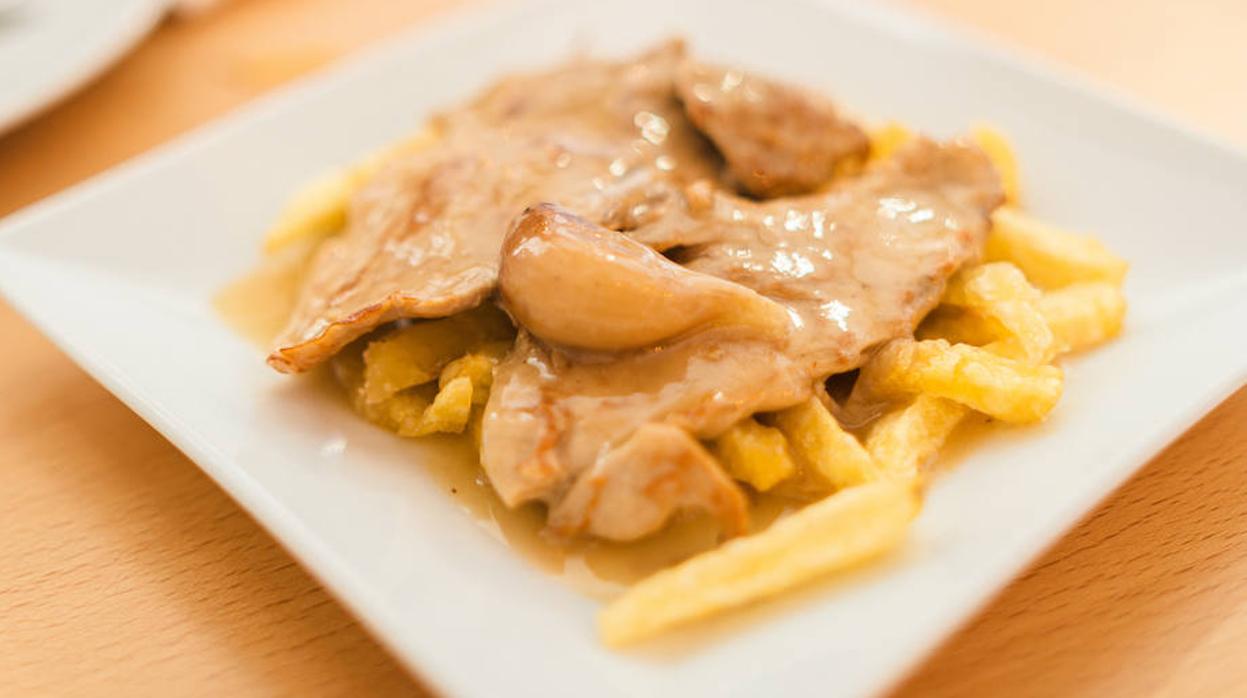 Plato típico de solomillo con salsa de whisky