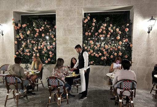 Voltereta: todos los detalles del restaurante inspirado en París que acaba de abrir en Nervión