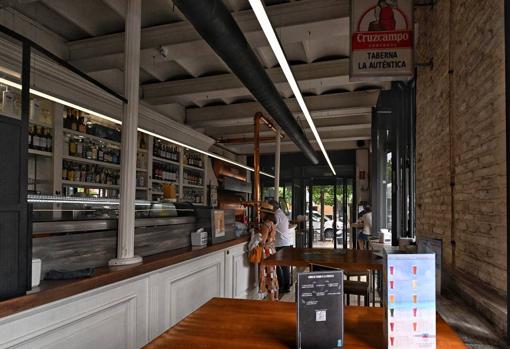 Makandé: burgers, fútbol y cócteles junto a Santa María la Blanca