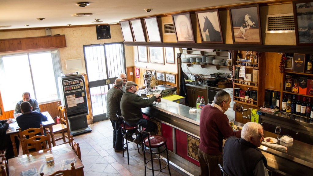 Bar La Peña en Puebla de Guzmán. Bar La Peña en Puebla de Guzmán