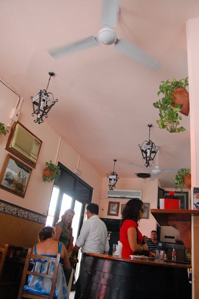 El menudo y la cola de toro, platos estrella de Consolación 113. El menudo y la cola de toro, platos estrella de Consolación