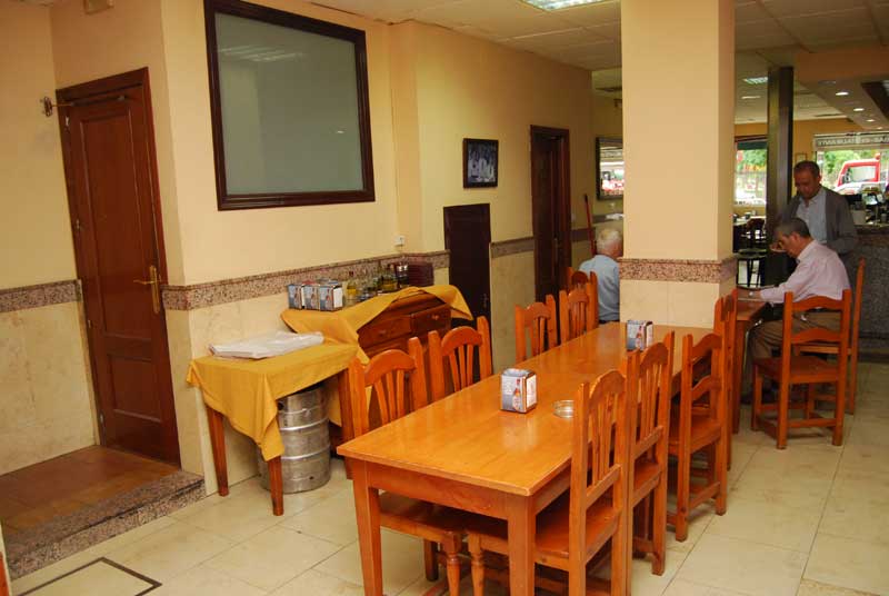 Una cocina muy elaborada con buenas vistas a la Macarena 148. Una cocina muy elaborada con buenas vistas a la Macarena