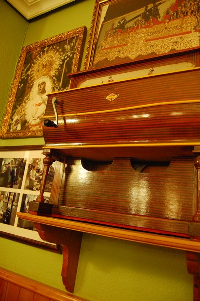 Comida andaluza en un mar de restaurantes 692. Comida andaluza en un mar de restaurantes