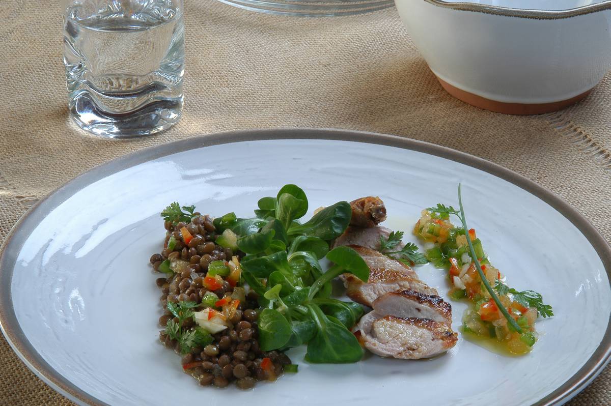 Ensalada de lentejas con codornices - Gurmé