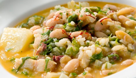 Potaje con acelgas, patatas, judías y arroz - Gurmé
