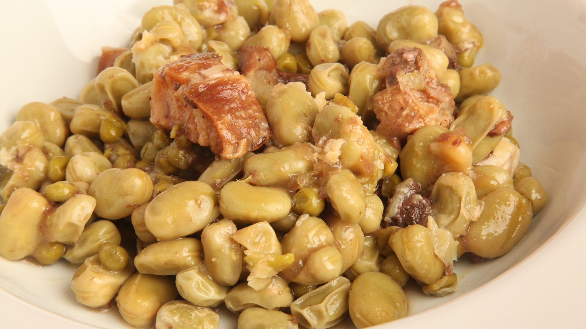 Descubre las diez mejores recetas con legumbres sanas y fáciles