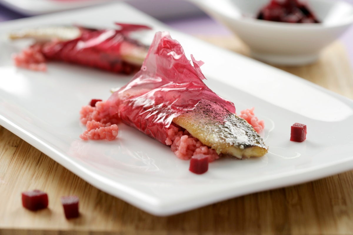 Sardinas con cuscús de remolacha - Gurmé