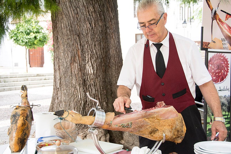 Un alto en la plaza 786. Un alto en la plaza