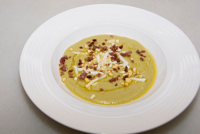 Más de treinta y cinco tipos de salmorejos 710. Más de treinta y cinco tipos de salmorejos