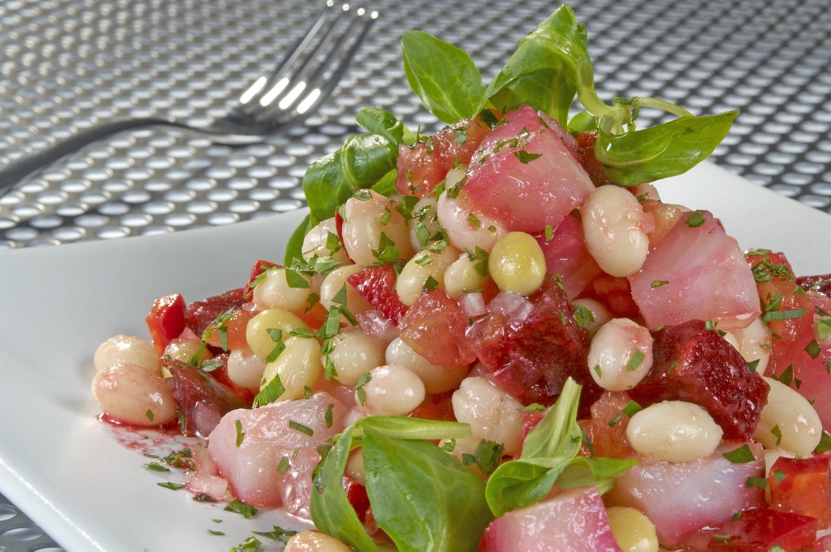 Dale un toque de color a tu mesa con estas 10 recetas de remolacha