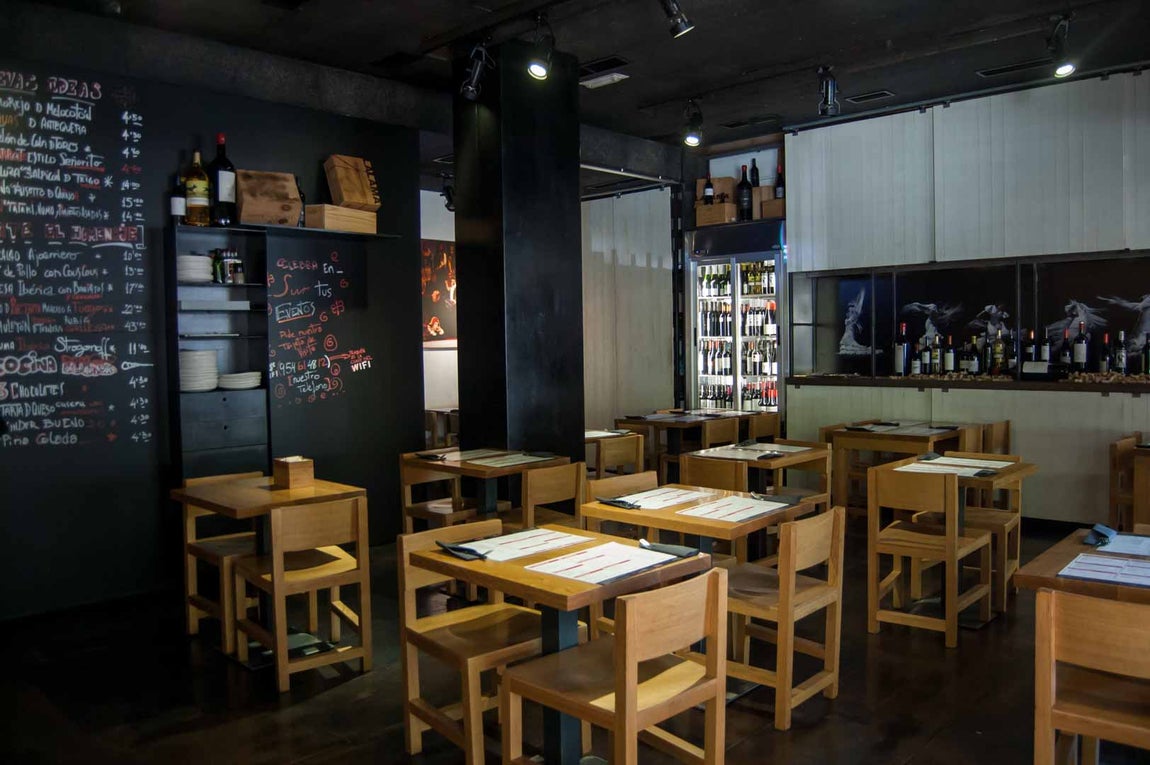 SUR BAR TAPAS. sur bar tapas