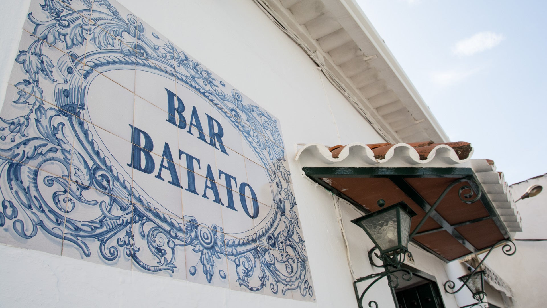 Casa Batato: «Toma pan y moja»