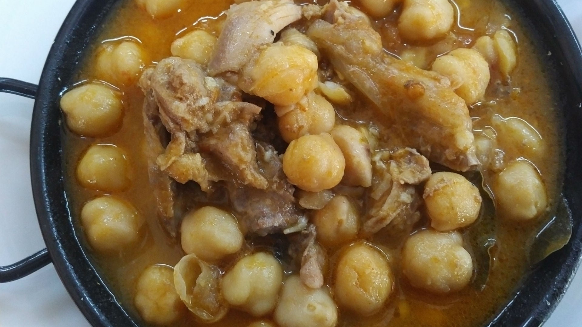 Bodeguita Consolación: «Para sentirte aún mejor que en casa»