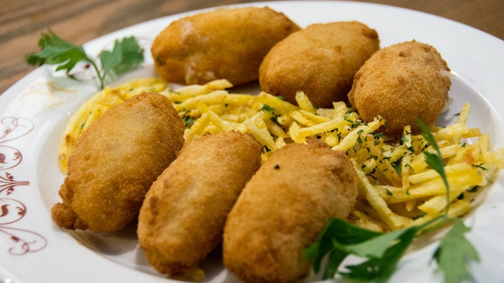 croquetas-casa-ricardo-12-1920-1440x810. Croquetas de bacalao en Casa Ricardo