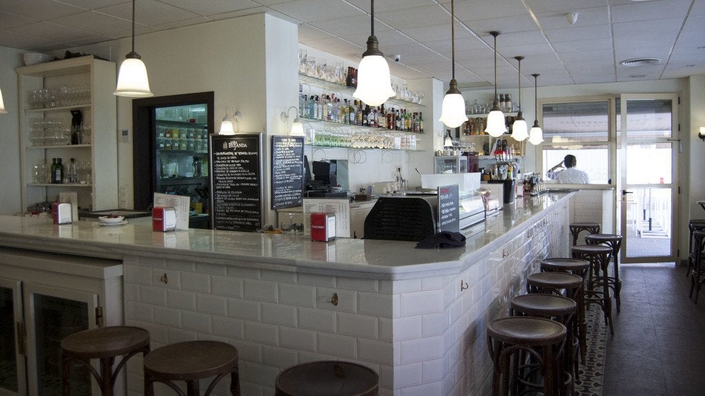 Cervecería del Poniente. 