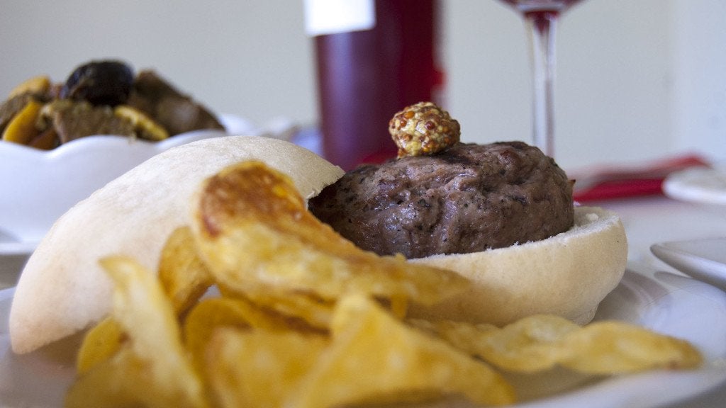 Cervecería del Poniente. 