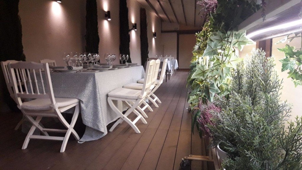 Restaurante Almazara en Carmona. 