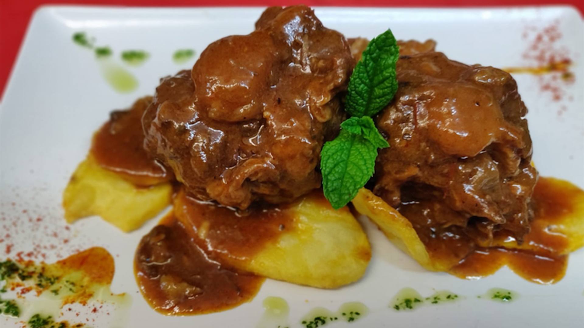 Colas de toro que merecen un ¡Olé!