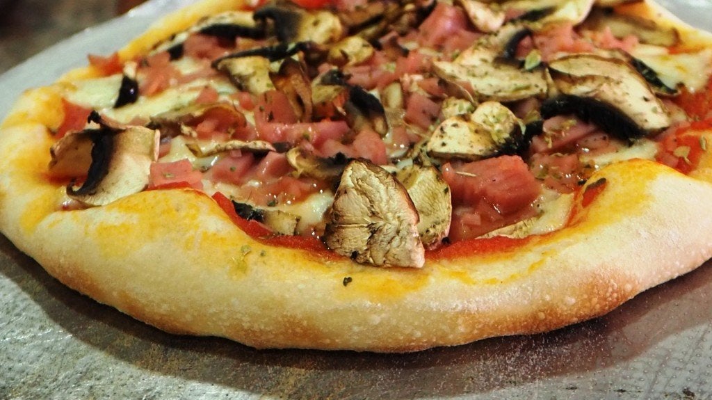 Pizzeria Triestre Gines. Pizzeria Triestre Gines