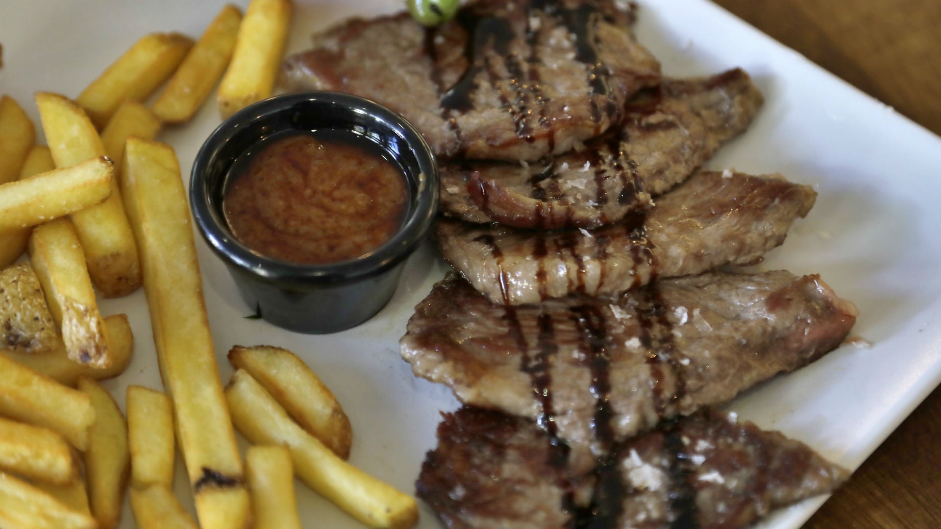 Todo sobre Casto Tapas, en el centro de Sevilla