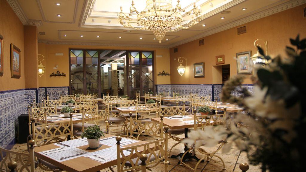 CASA MORAL_ LOS PALACIOS (15). 