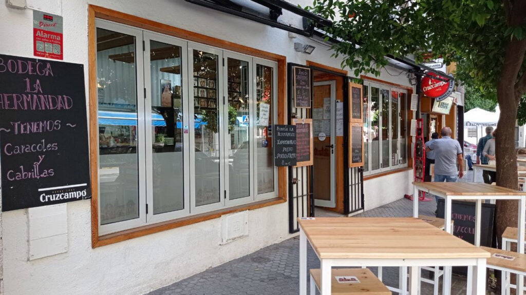 Bodega-la-hermandad-terraza. 